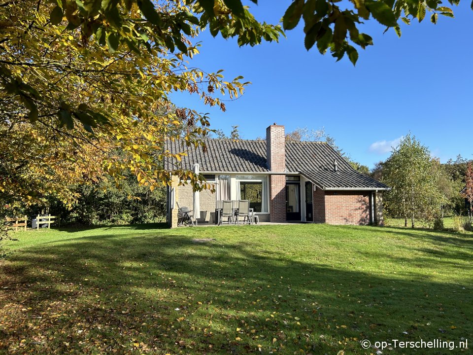 buitenaanzicht Den (Midsland Noord)